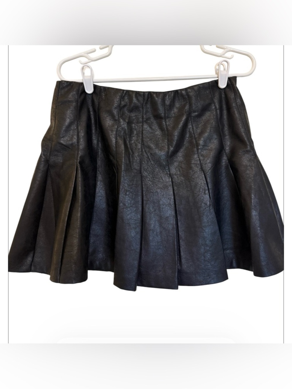 Sincerely Ours Black Faux Leather Pleated Mini Skater Skirt – Women’s Size L